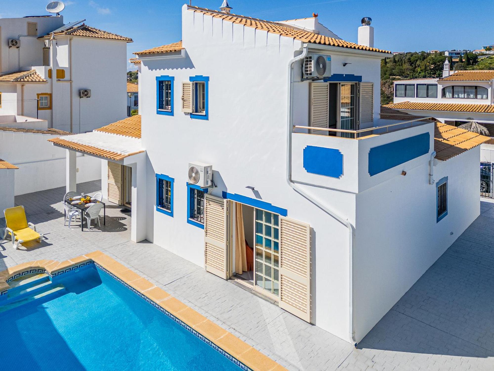 Nina Holiday home